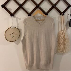 V-Neck Rib Knit Sleeveless Sweater Vest - Cream